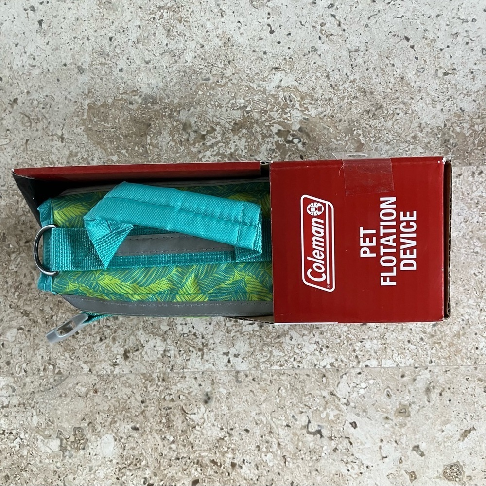 NWT Coleman Dog Pet Floatation Vest Life Jacket Up To 15 LBS Pool Lake  XS - Picture 3 of 5